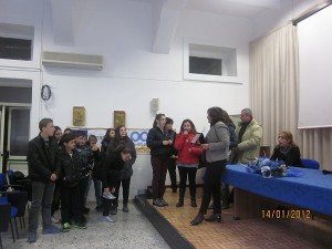 Concorso Presepi di classe "L'Amicizia tra i popoli" - Premiazione classi prime classificate