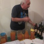 Posa Prima Pietra 15 sett 2012 - 31 il nostro bravissimo barman